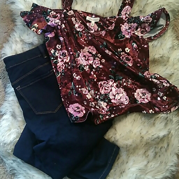 Top - Picture 4 of 4